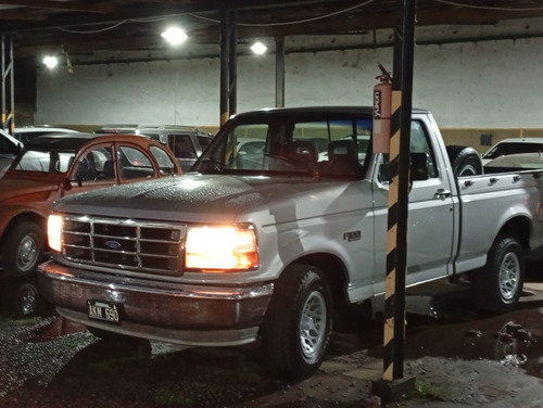 Ford F-100 3.6 Lujo