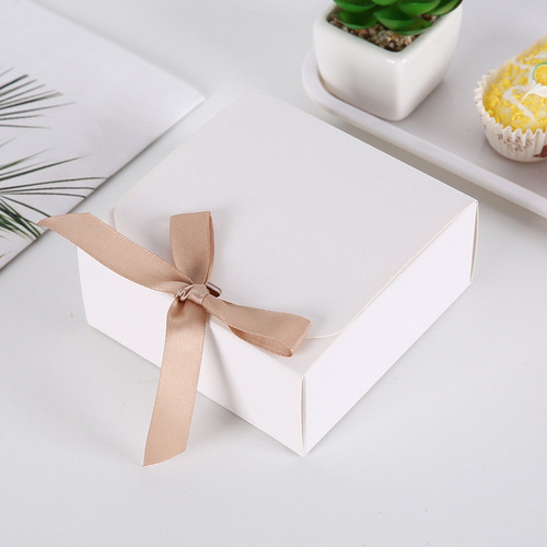 Caja Blanca 11x11x5 Con Moño Para Repostería