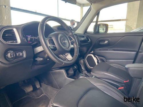 Jeep Renegade Longitude 1.8 Flex Aut