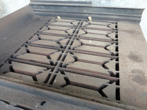 Imagen 1 de 6 de Molde De Bloque De Concreto Para Ponedora Marca Lorev