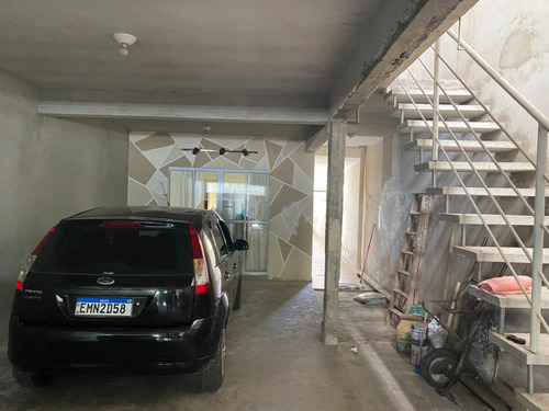 Casa Sobrado Com Excelente Espaço E Conforto