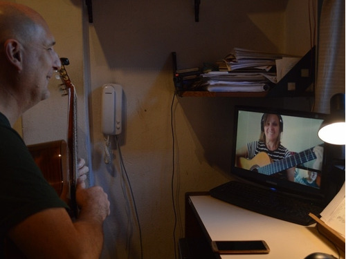 Imagen 2 de 10 de Clases De Guitarra Prof F Maraschi Clases Presencial-online