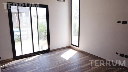 Casa En Venta : Canning : Horizontes Al Sur