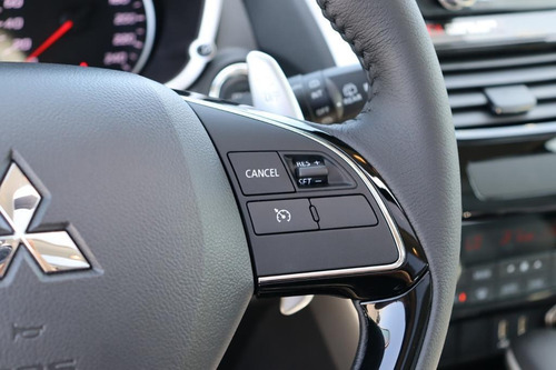 Imagen 16 de 17 de Mitsubishi Eclipse Cross 2023
