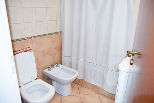 Dos Duplex En Conjunto En Banfield