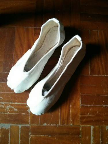 Zapatillas De Ballet En Cuero Blanca Y Rosada