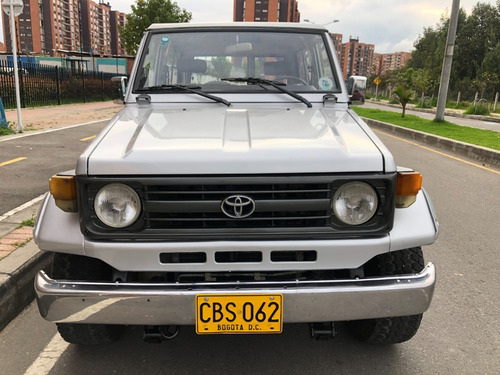 Toyota Land Cruizer