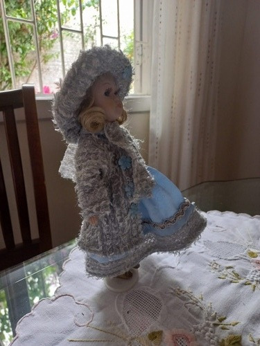 Boneca Antiga De Porcelana (Usado)