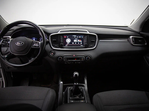 Kia Sorento Ex 2.4l Gsl 6mt 2wd Sorento