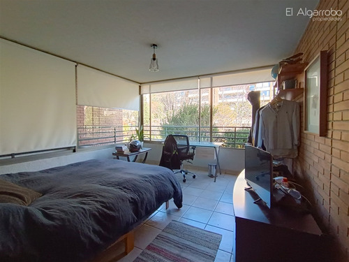 Departamento En Venta De 3 Dorm. En Lo Barnechea