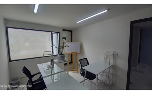 Comercial En Nuevo Country(bogota) Rah Co: 25-190