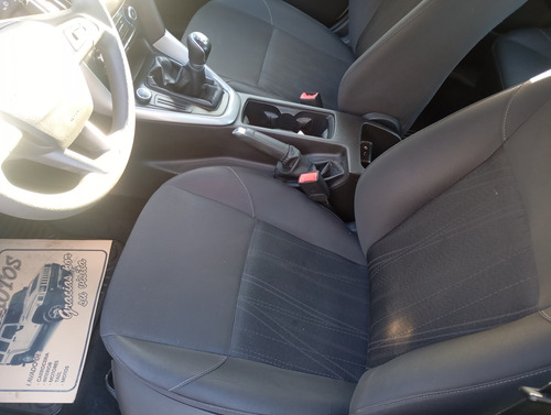 Ford Focus III 1.6 Sedan S
