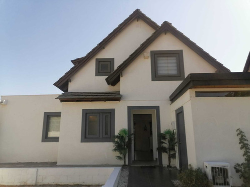 Arriendo Casa Amoblada En Alto Macul - 796 (84729)
