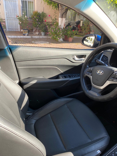 Hyundai Accent 1.6 Sedan Gl Mid Mt