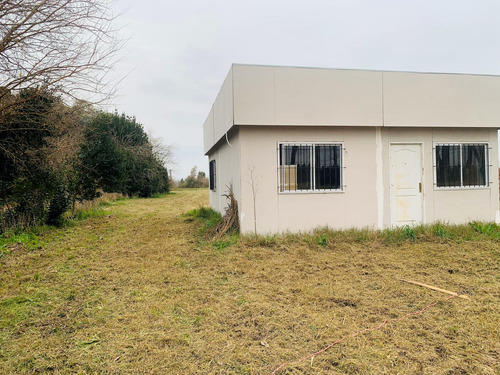 Casa En Esquina De 3 Amb. A La Venta En Vicente Casares A Pocos Metros De La Autopista