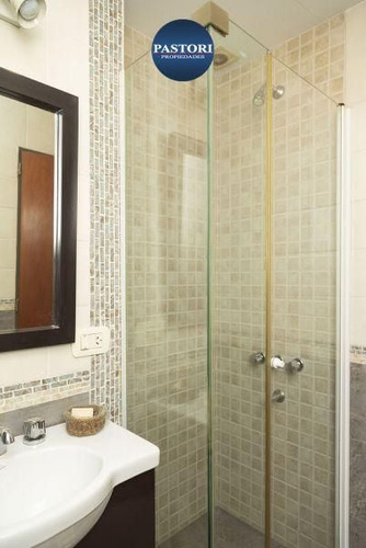 Venta De Casa De 5 Amb, Dorm Suite, Jardín, Pileta!
