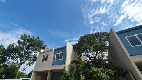 ¡invertí En Tu Propio Dúplex En El Exclusivo Barrio Cerrado Alaia!