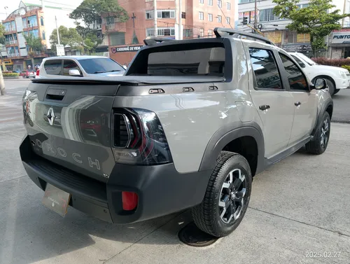 Renault Duster Oroch Intens 1.3 Cvt