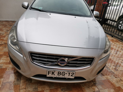 Volvo S60 Turbo T4 2013 Top De Linea