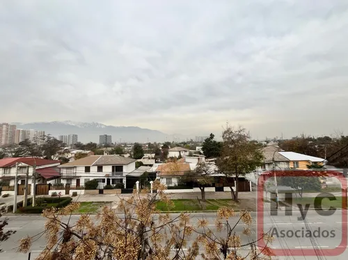 Amplio Departamento En San Joaquín, Excelente Ubicación