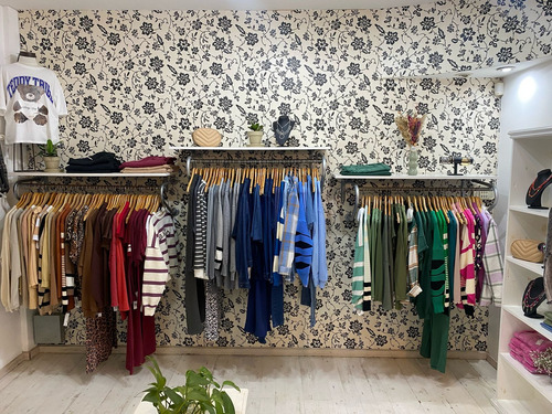 Fondo De Comercio Local Ropa En Almagro