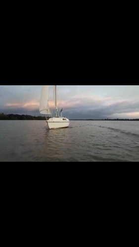 Albatroz 27