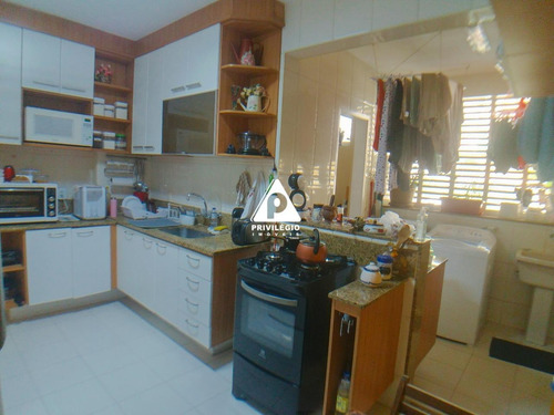 Apartamento À Venda, 3 Quartos, 1 Suíte, 1 Vaga, Lagoa - Rio De Janeiro/rj - 26098