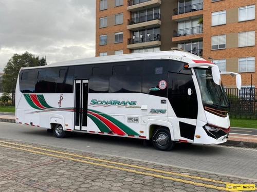 Bus Hino Fc9j