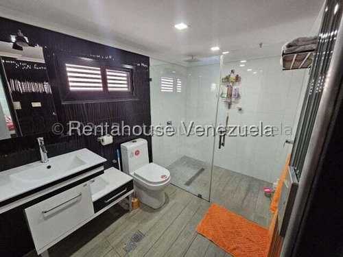 Maribel Morillo Asesor Inmobiliario De Rentahouse Vende Fabulosa Y Moderna; Casa Duplex; Recien Remodelada; Conjunto Privado; Cercano A La Intercomunal De Cabudare Lara