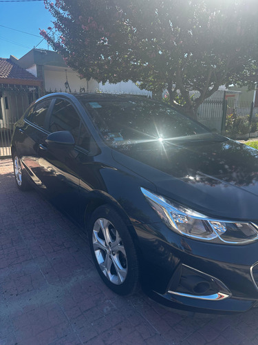 Chevrolet Cruze 5P 1.4T LT MT