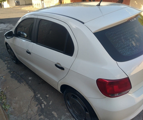 Imagem 6 de 15 de Volkswagen Gol 2015 1.0 Trendline Total Flex 5p