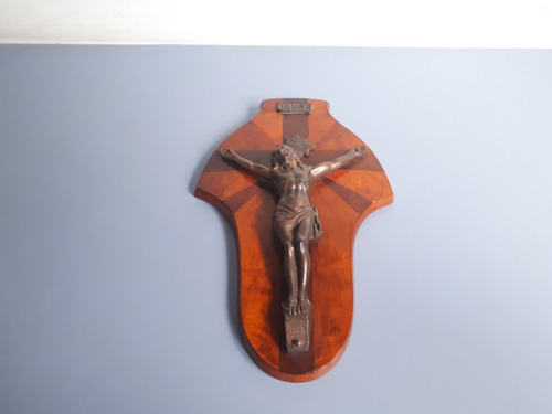 Antigo E Belo Crucifixo De Parede Jesus Em Cobre