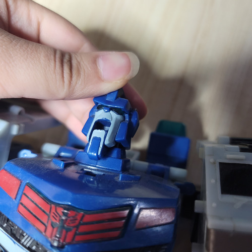 Figura Ultra Magnus Transformers Animated 25cm (Usado)