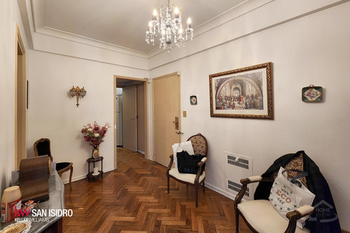 Departamento En Venta 4 Ambientes En Recoleta Con Renta!