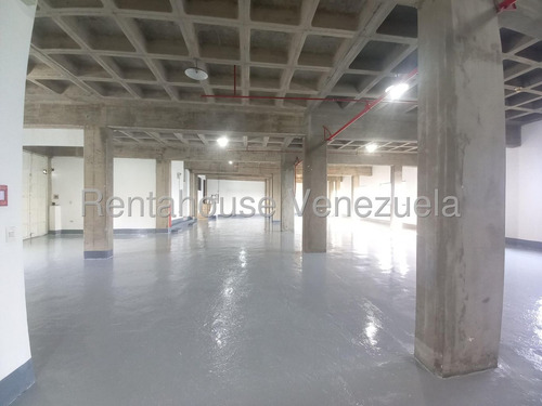 Ms: 25-17230 En Alquiler Galpón Industrial En Filas De Mariche. A=680m2, 3b, 4p.
