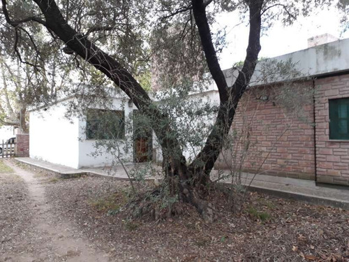 Villa Belgrano Fresnel Al 5800 Importante ..terreno 933m2 Y 220 M2 Cub. 3 D. Más Depart.calef. Cent