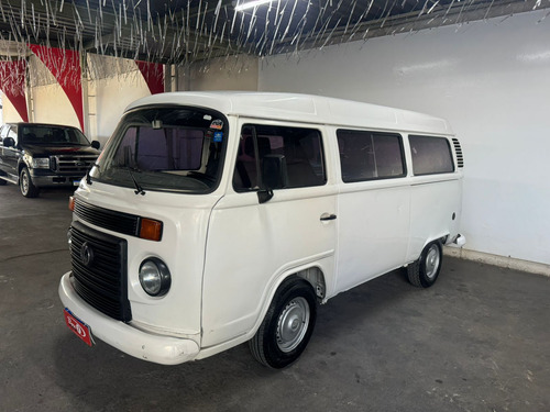 Volkswagen Kombi 1.4 Lotação Total Flex 3p