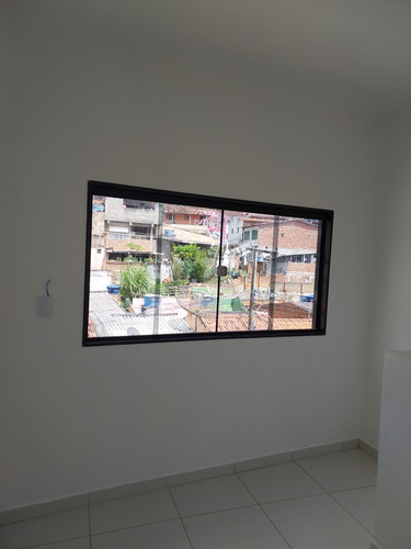 Imóvel,completo2quartos2 Banheiros Cozinha E Sala E Garagem
