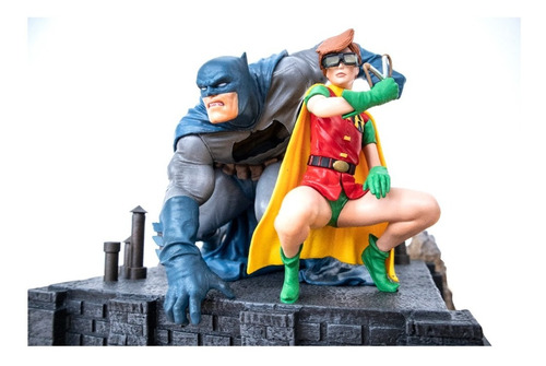 Batman & Robin Dark Knight Returns Figura- Diamond Gallery | Envío gratis