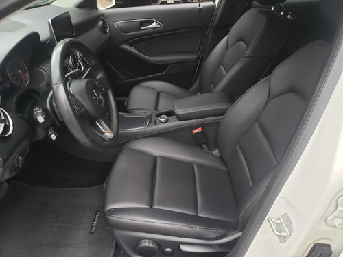 Imagen 11 de 14 de Mercedes-benz Clase Gla 2018 1.6 200 Cgi At