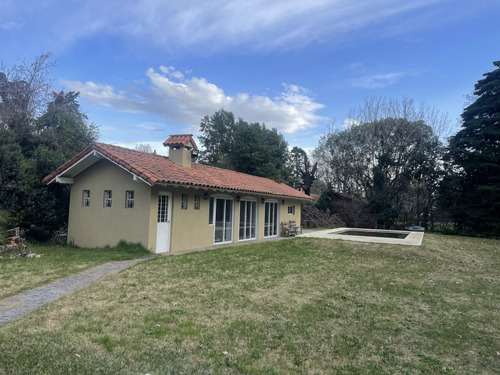Venta De Casa En La Unión, Barrio El Trebol, Ezeiza