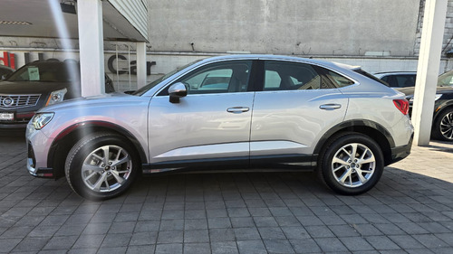 Audi Q3 2.0 Sportback 35 Tfsi Select 180hp Dsg