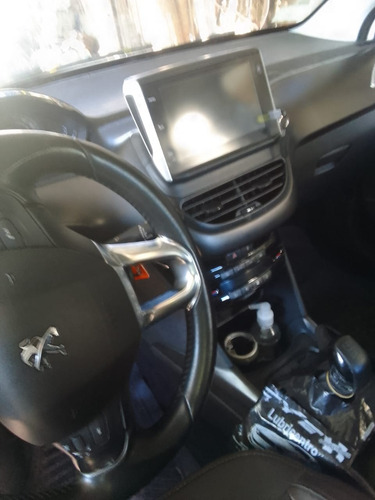 Peugeot 2008 1.6 Feline am20