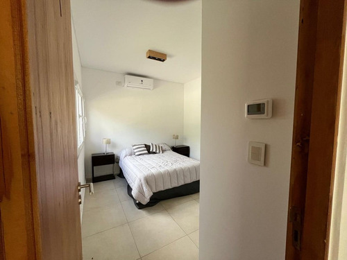 Casa Alquiler 4 Dorm Pileta Medal Cc Pilar