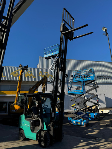 Autoelevador Mitsubishi Fg20