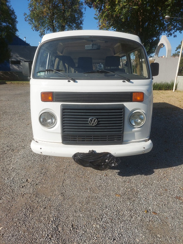 Volkswagen Kombi 1.4 Standard Total Flex 3p