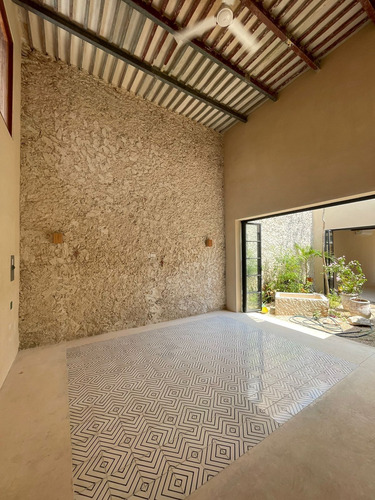 Casa A Unas Cuadras Del Paseo De Montejo Merida Yucatan