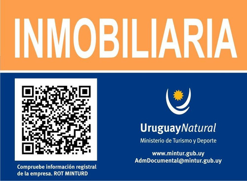 1500-285 - Casa En Piriápolis Para 9 Personas Con Piscina Climatizada