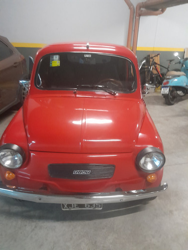 Color Rojo. Impecable. Vtv Y Papeles Al Dia