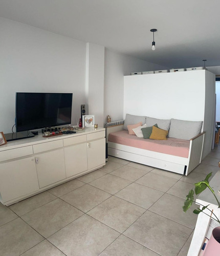 Alquiler | Piso 1c | 2 Ambientes | Cochera Fija | Saavedra